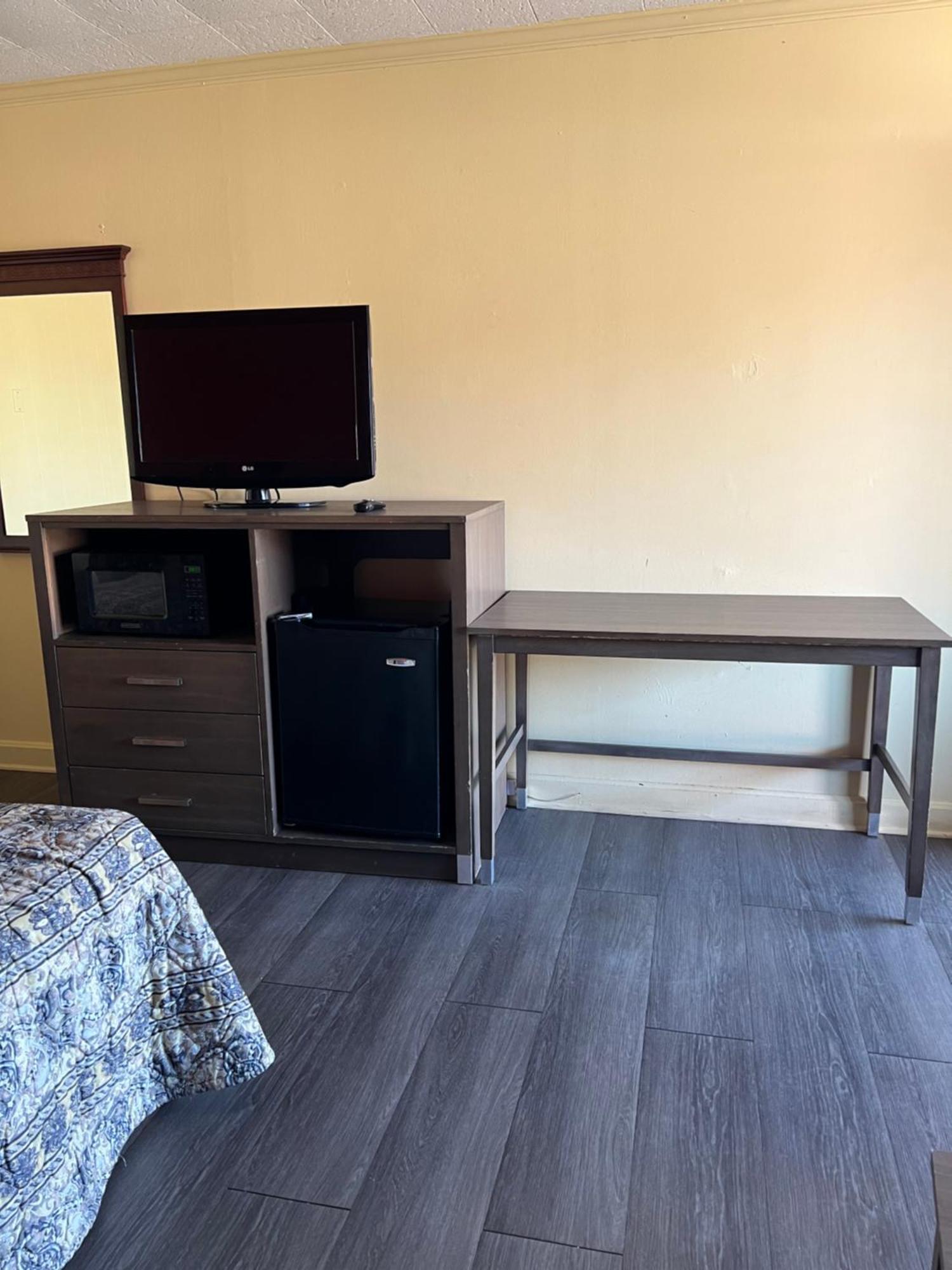 Ross Motel วิลเลียมสตัน ภายนอก รูปภาพ