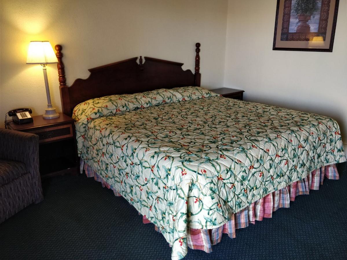 Ross Motel วิลเลียมสตัน ภายนอก รูปภาพ